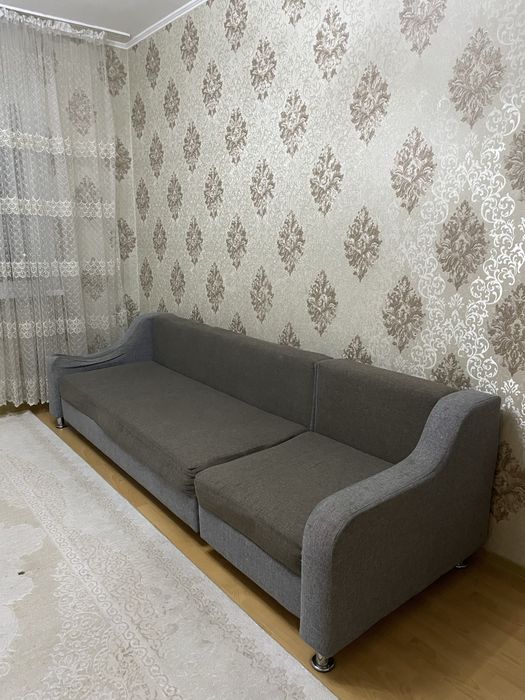 Диван срочно продам