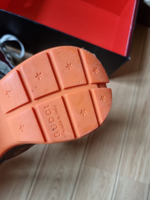 Gucci Sneakers marimea 37.5