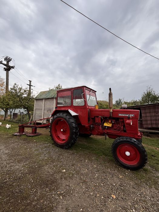 Tractor u650 + cositoare