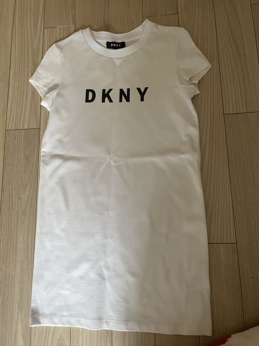 rochita alba DKNY de copii