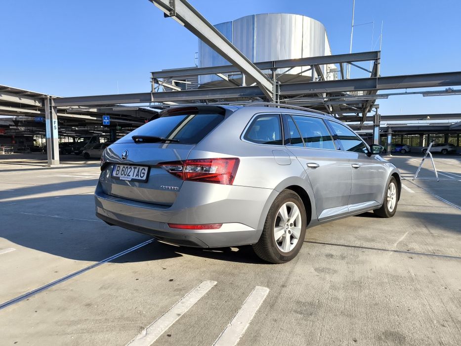 Skoda Superb 2017 TVA inclus și deductibil