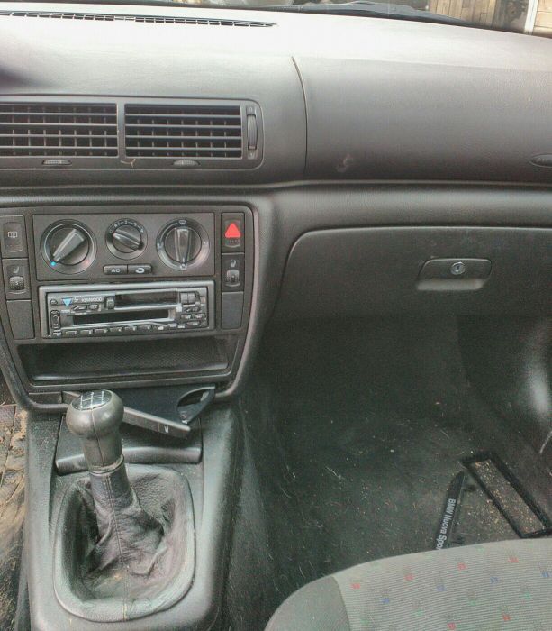 пасат 4 комби на части 1.9тди 110коня