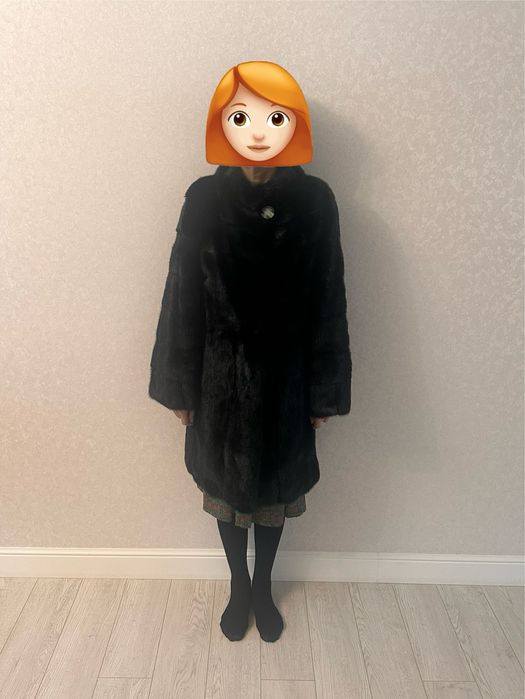 Продам черную норковую шубу