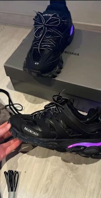 Balenciaga track