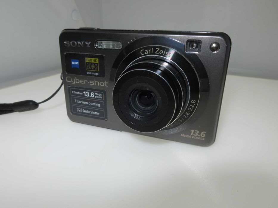 Sony Cyber-shot DSC-W300 компактен цифров фотоапарат камера титаниум