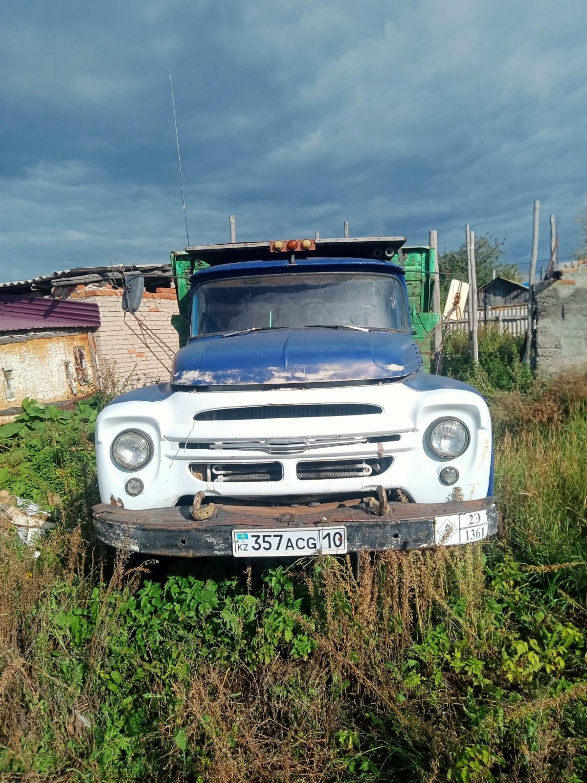 Продам ЗИЛ 130 .