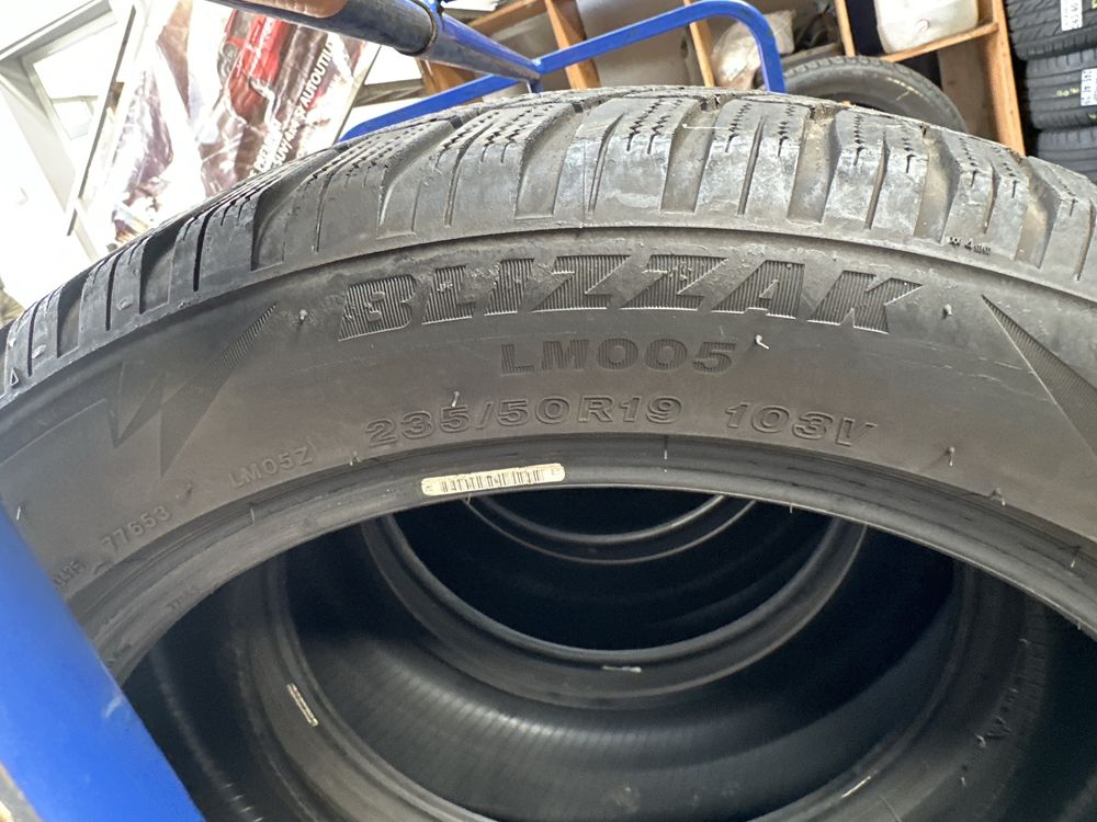 235/50/19 255/45/19 Bridgestone M+S