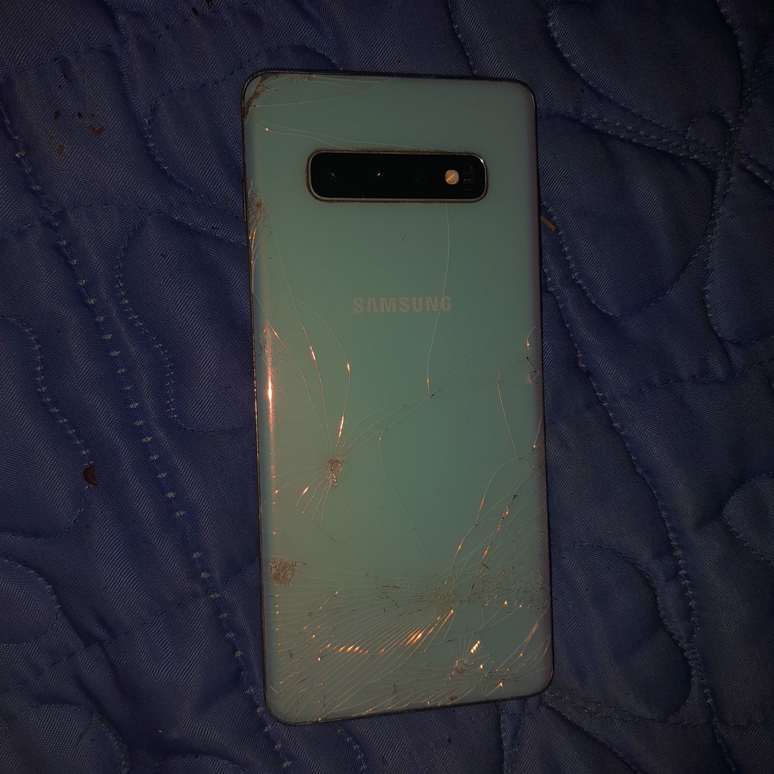 Vând samsung  s 10