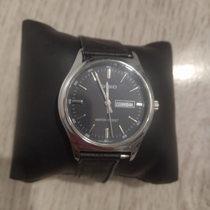 Продам часы Casio,наручные мужские