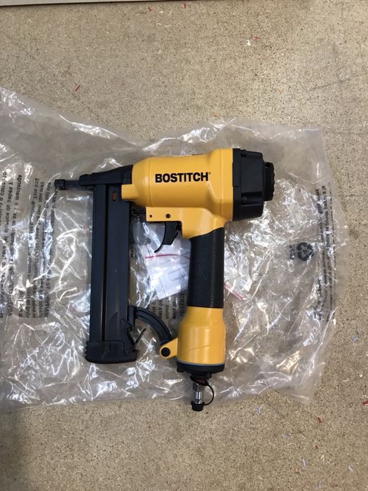 Capsator profesional pneumatic