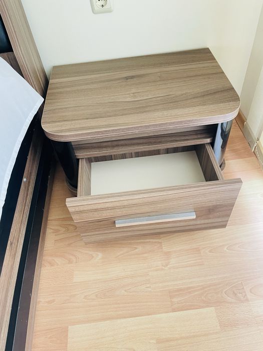 Тв шкаф и нощни шкафчета