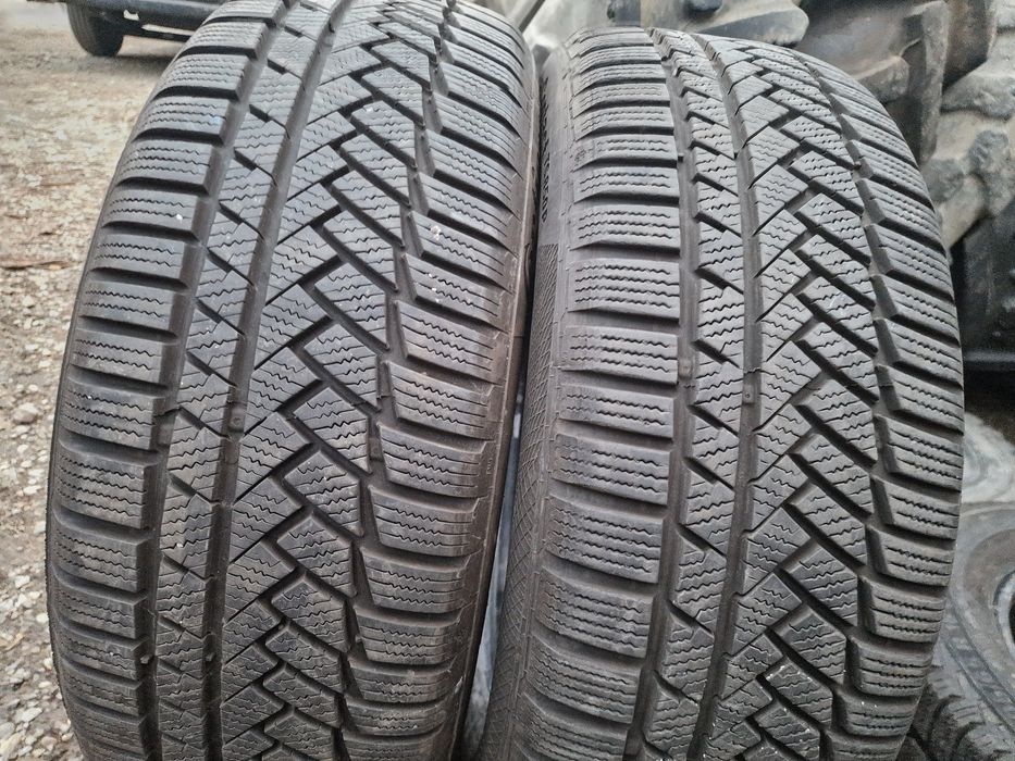 Anvelope 215/55R17 marca Continental, DOT 2019, 7 mm