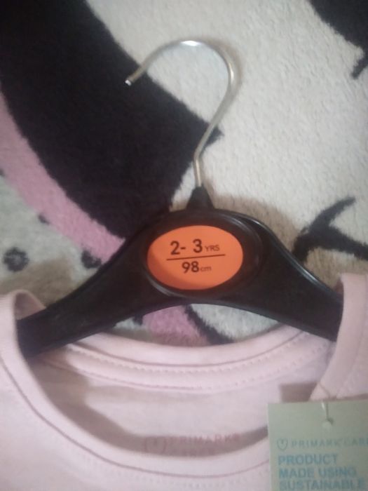 Tricou cu inimioara 10 lei