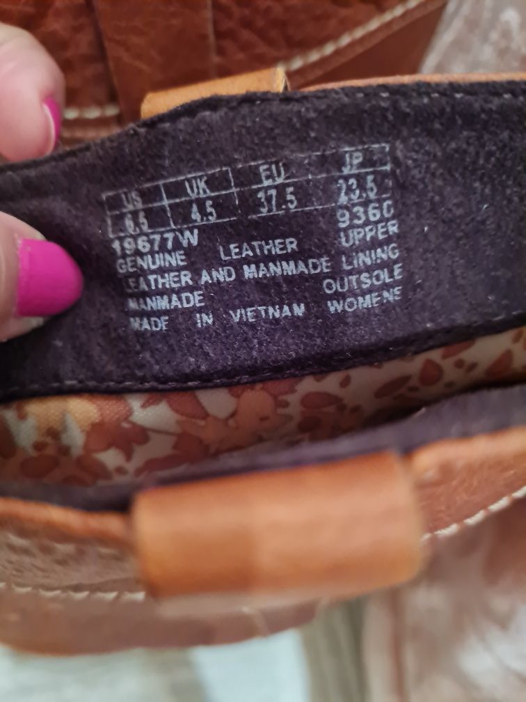 Дамски ботуши timberland!