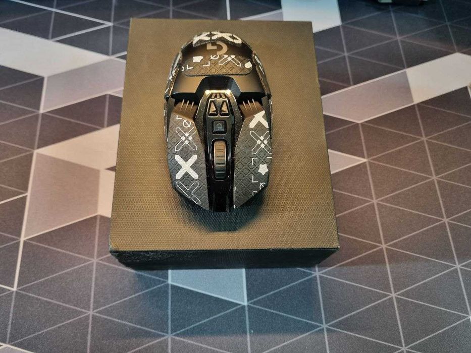 Беспроводная мышь Logitech G903