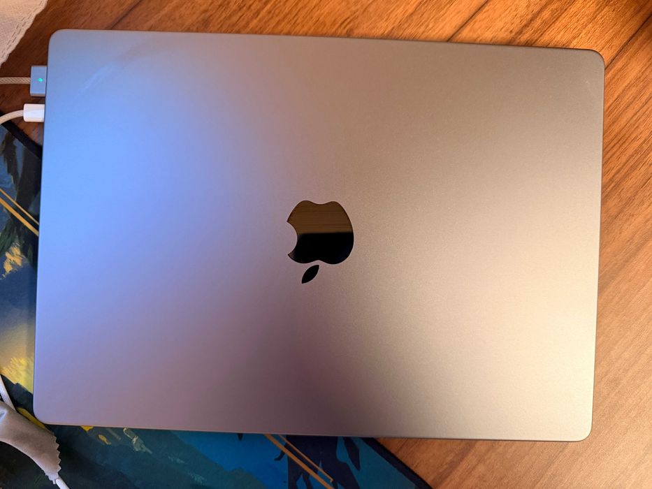 MacBook Pro 14" M3 – 16GB RAM / 512GB SSD