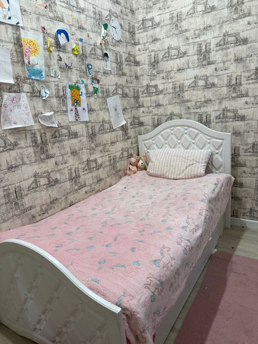 Кровать подростковая