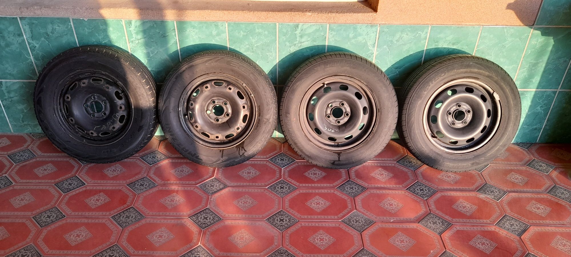 Диски и шины 185/70 R14