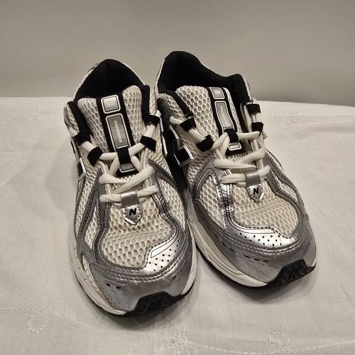 New balance 1906R маратонки