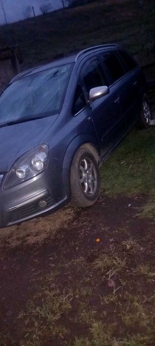 Opel zafira 1.9 diesel