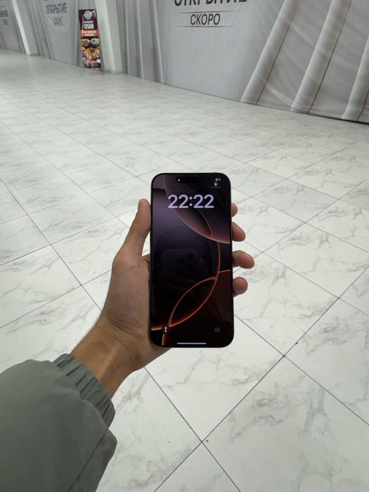 Iphone 16 pro max desert