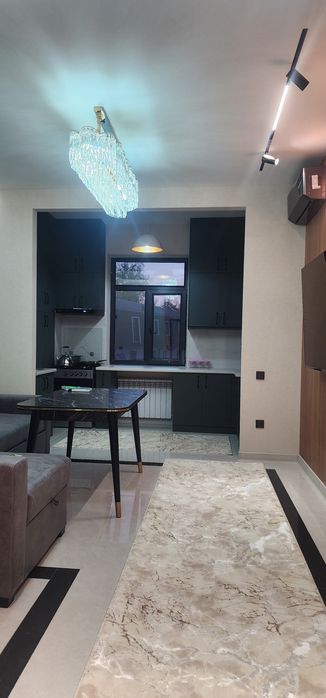 Юнусобод 11кв метро Мегапланет 2комнатная +кадастр 32квм+мебель техник