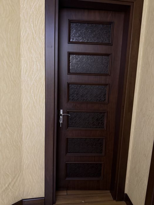 Продаются двери в очень хорошем состоянии