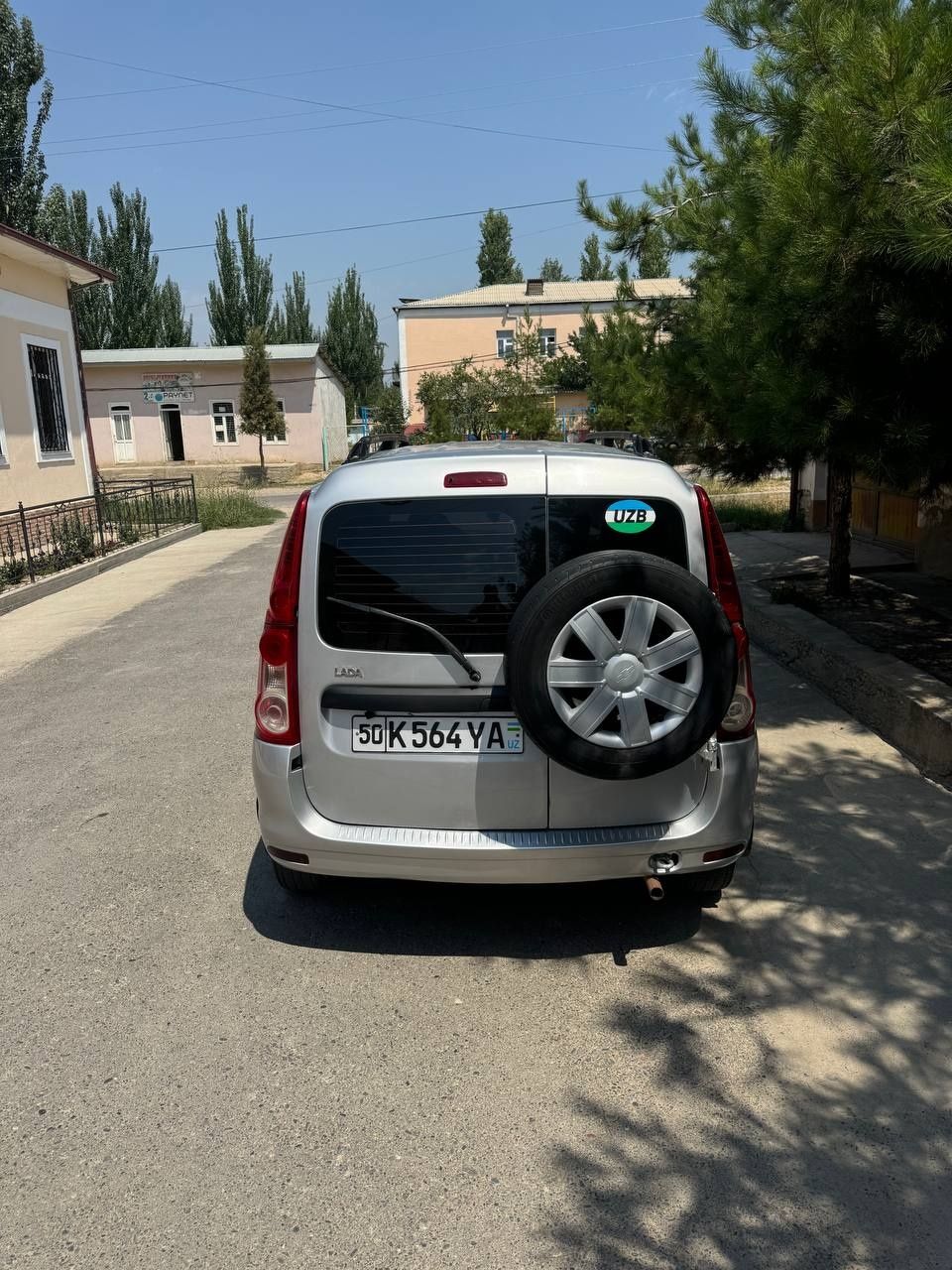 Lada Largus full