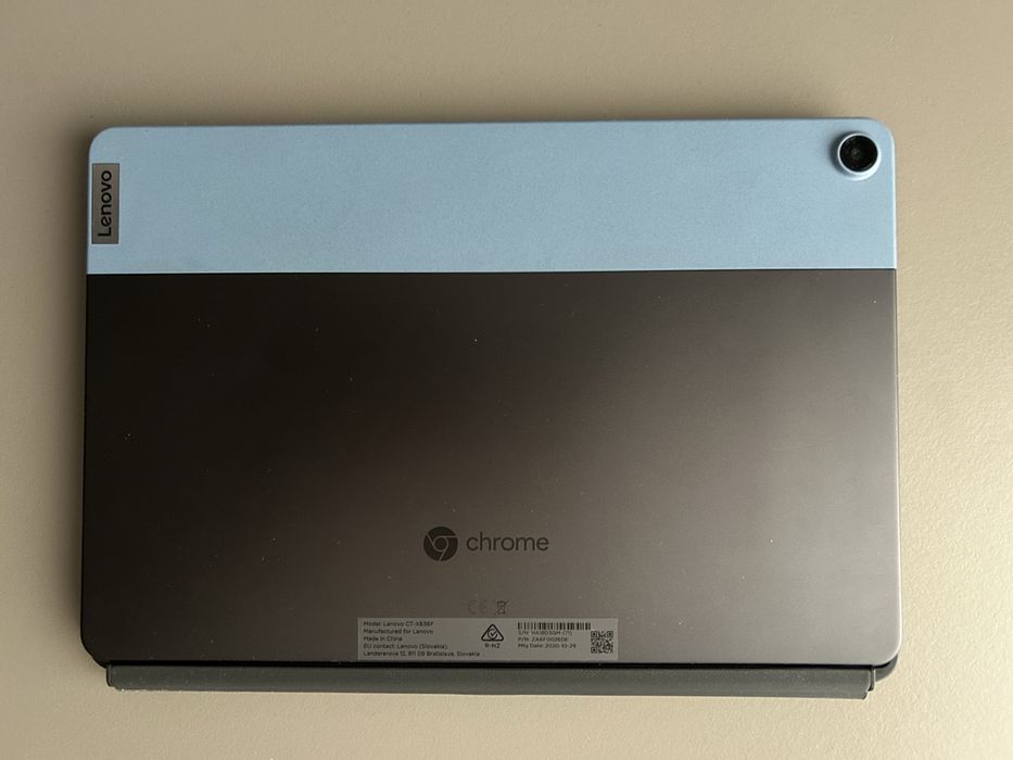 Lenovo Chromebook CT X636 F лаптоп таблет