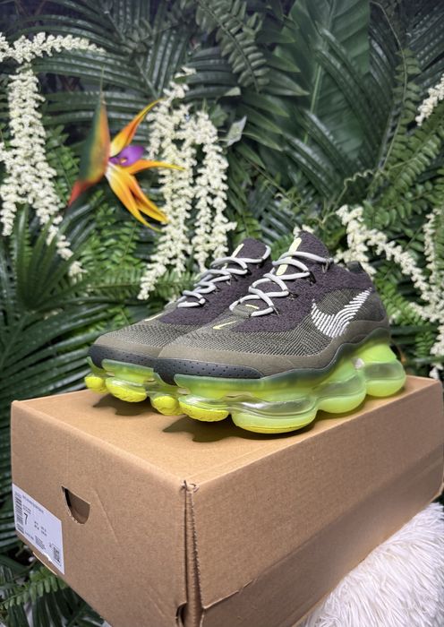 Nike Air Max Scorpion Volt