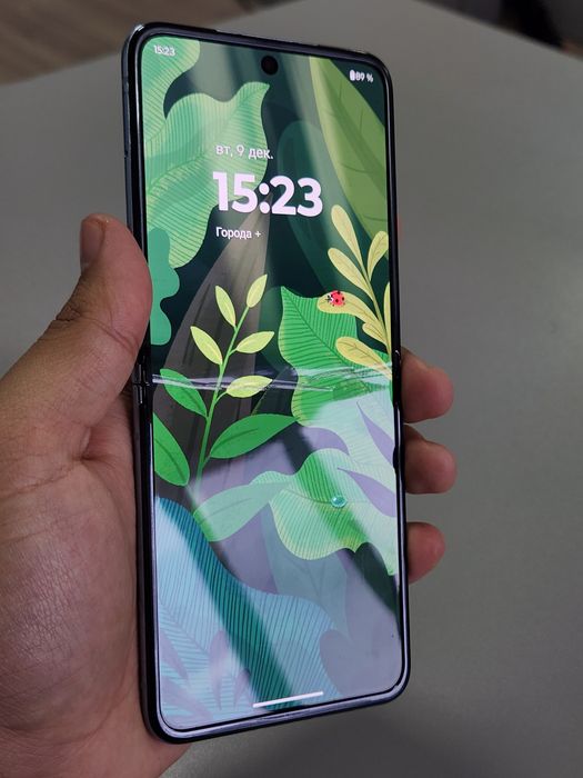 Motorola Razr 40 ULTRA 8/256