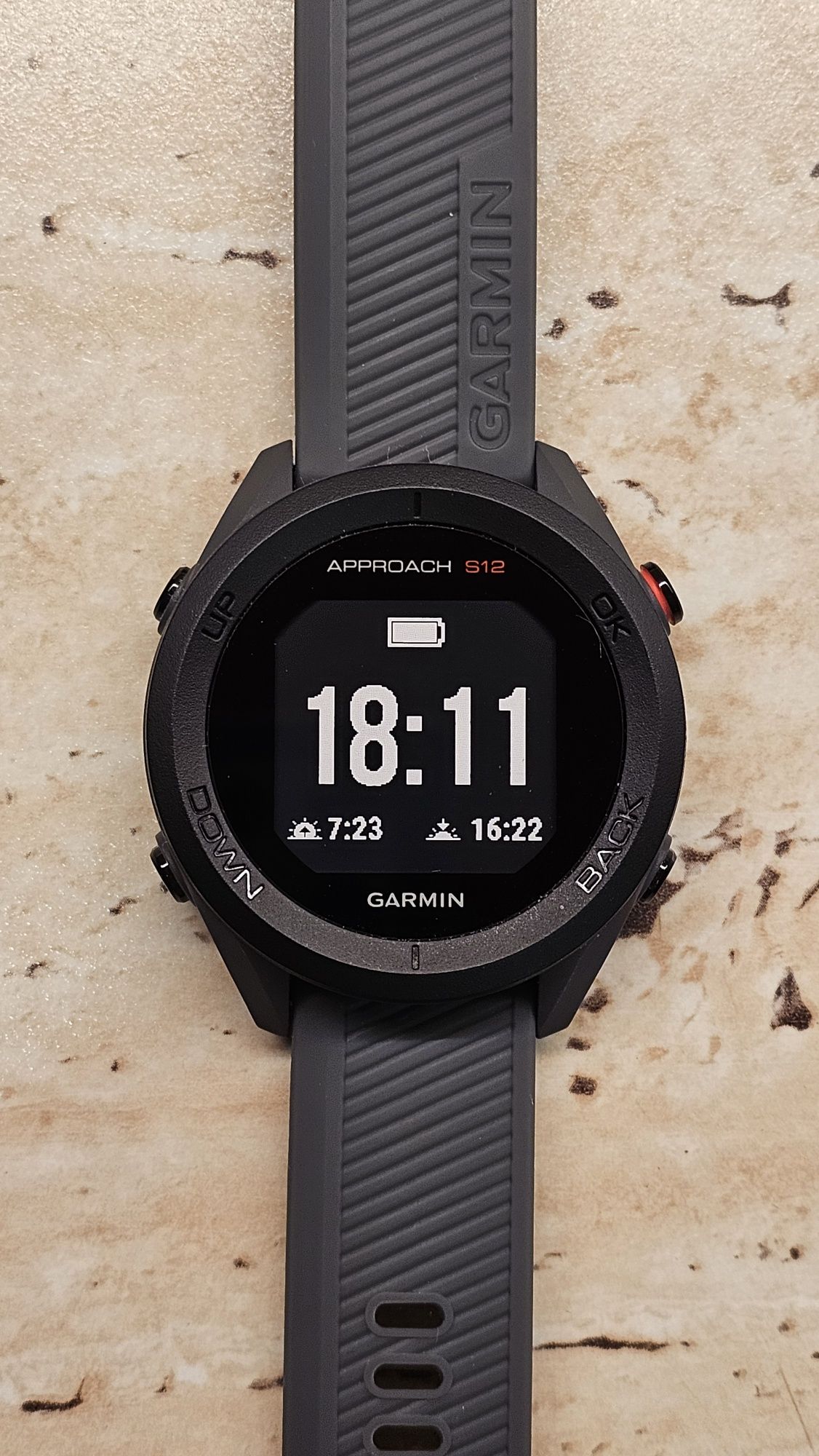 Часы Garmin Approach S12
