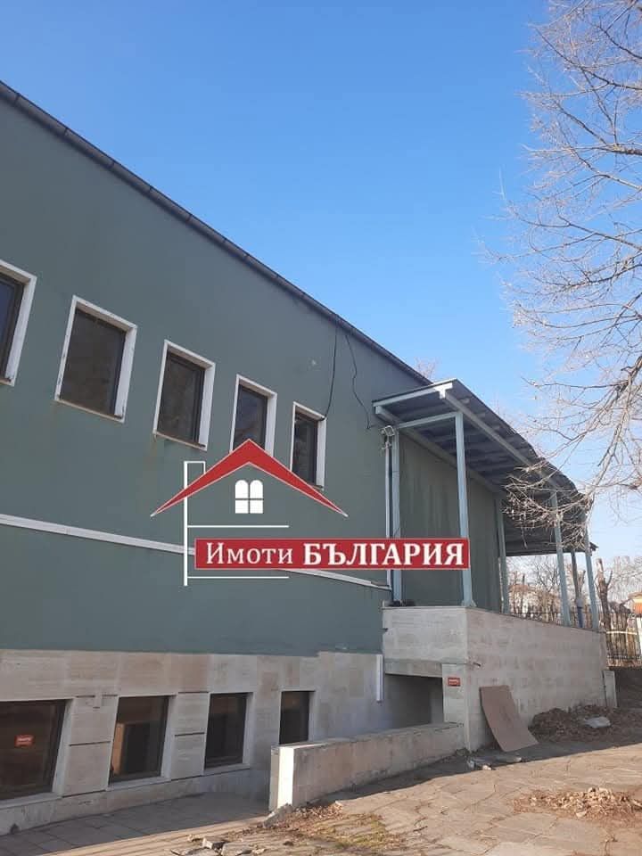Бизнес имот гр.Баня общ.Карлово