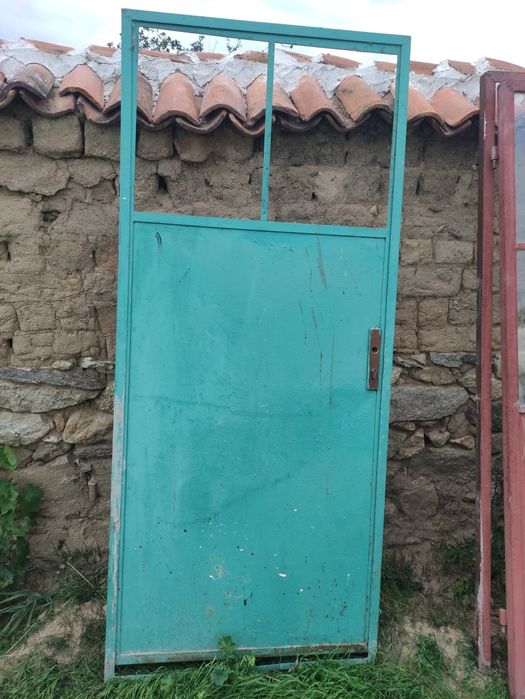 Метални Врати / Желязна Дограма