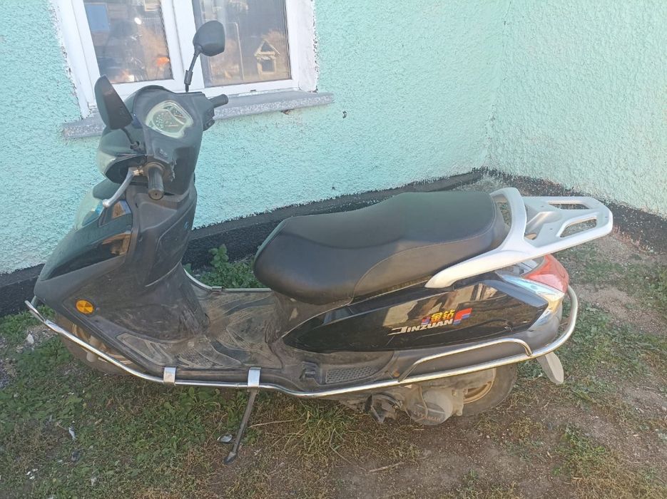 Продаю мопед    .