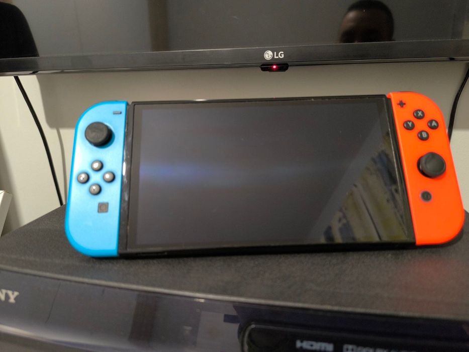 Електронна игра  Nintendo swirch oled