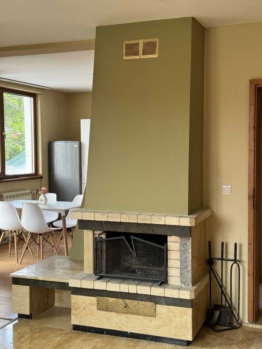 Дава се под наем Тристаен апартамент в София, Горубляне - 100 кв.м за 612 € - Снимка #1