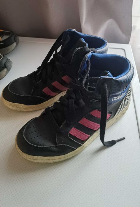 Зимни обувки Зара 34 номер + 2 бр подарък