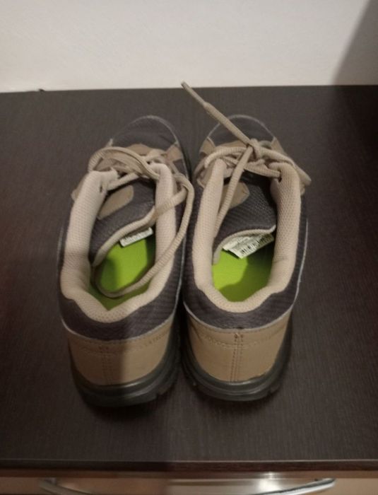 Pantofi sport, mărimea 39