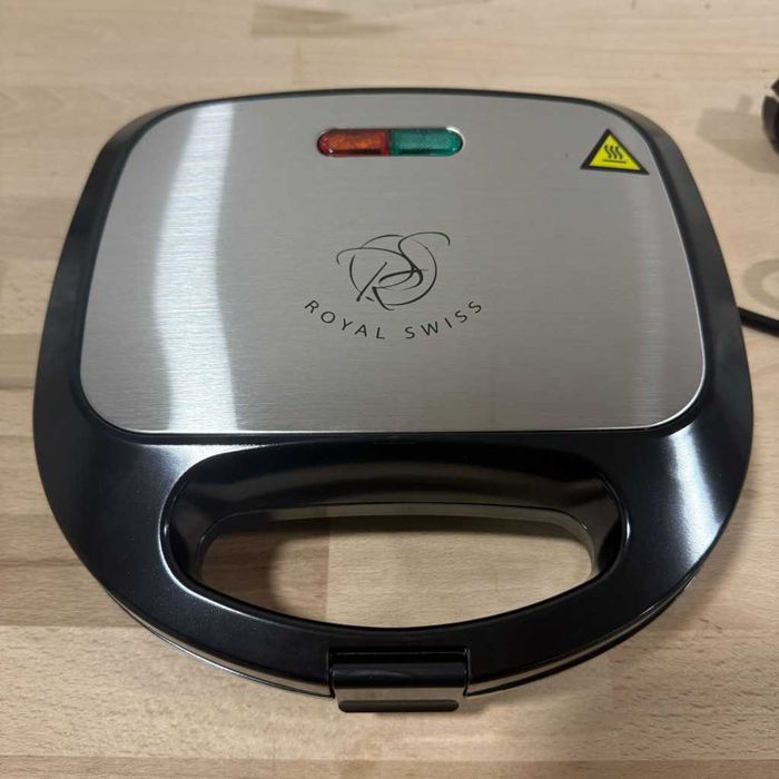 Уред за сандвичи Royal Swiss SLS1057C – вкусна закуска за минути