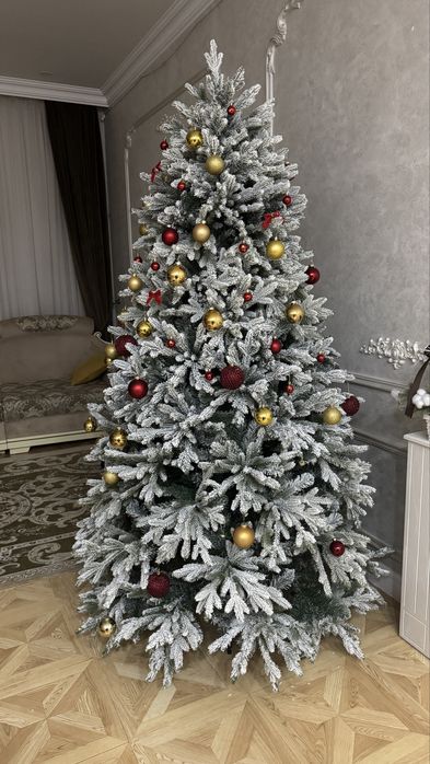 Новая Елка с имитацией снега