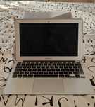 Лаптоп Apple MacBook Air 11 (MJVM2ZE/A)