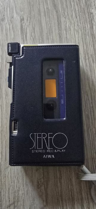 Walkman AIWA HS-F1 – Stereo Cassette Recorder – Made in Japan – Funcți
