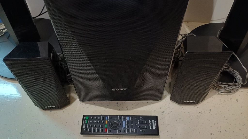 Система за домашно кино Sony BDV-E4100