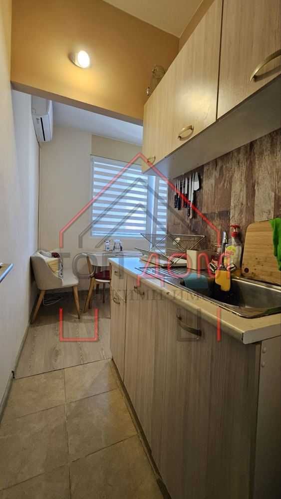 Продава се Тристаен апартамент в Варна, Възраждане 2 - 59 кв.м за 1780 €/кв.м - Снимка #7