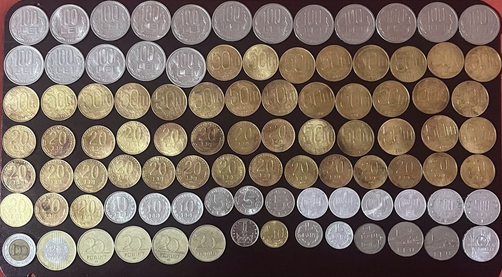 DE VÂNZARE diferite monede VECHi , românești/străine.