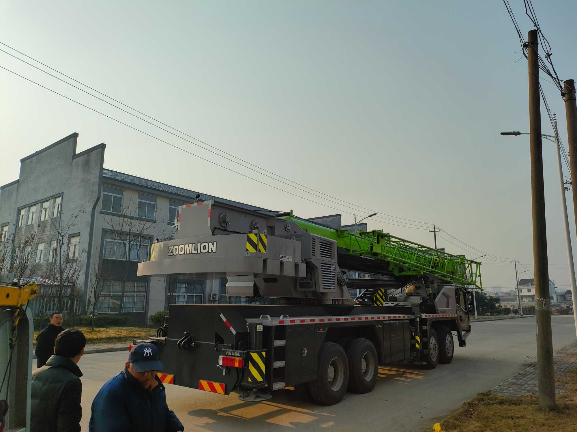 Avtokran Zoomlion 70T ZTC700H-1