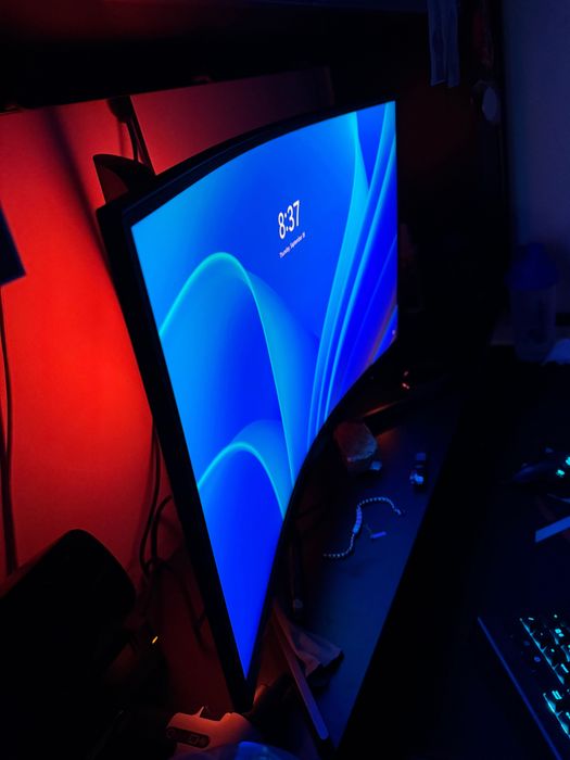 Vand monitor gaming Samsung 27inch 240hz curbat