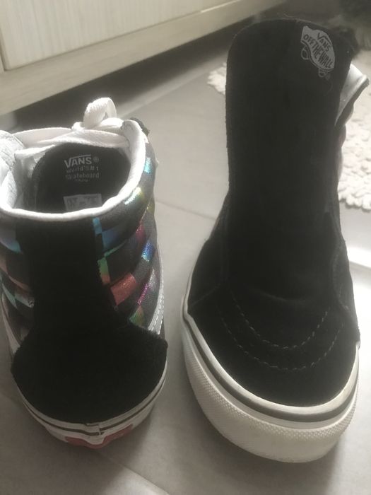 Tenesi Vans(suede s textil) in conditii bune