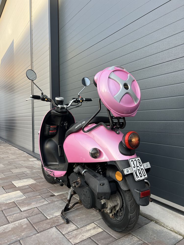 Scuter Razory Fara Permis 25 Km\H Benzina 2020